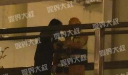 娱乐工作人员爆料,明星幕后故事大揭秘！”