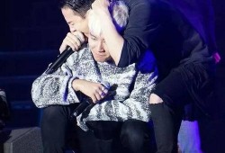 爆料李胜利权志龙视频是真的吗,真相究竟如何？