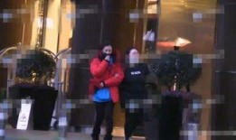 金瀚工作人员爆料视频,揭秘明星幕后生活点滴
